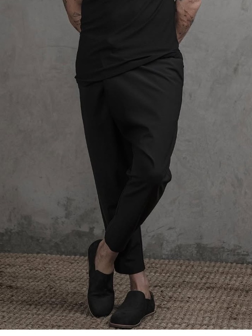 Eyn Vas Black Linen Cross Over Pants with Tailored Leg (Japanese Style)